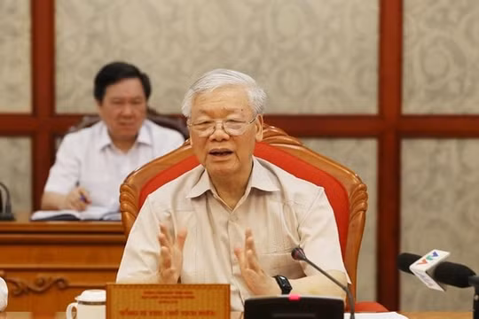 Tổng Bí thư, Chủ tịch nước Nguyễn Phú Trọng chủ trì họp Bộ Chính trị