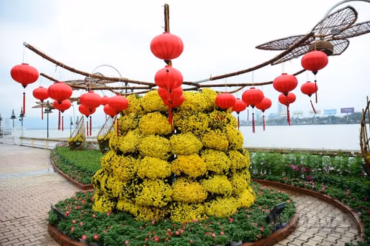 Đà Nẵng đầu tư 6 tỷ đồng trang trí hoa phục vụ Tết 2020