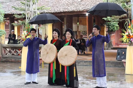 Liên hoan trình diễn các Di sản văn hóa phi vật thể đại diện của nhân loại