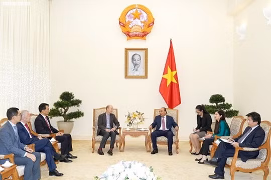 Thủ tướng tiếp các doanh nghiệp nước ngoài đầu tư vào Việt Nam