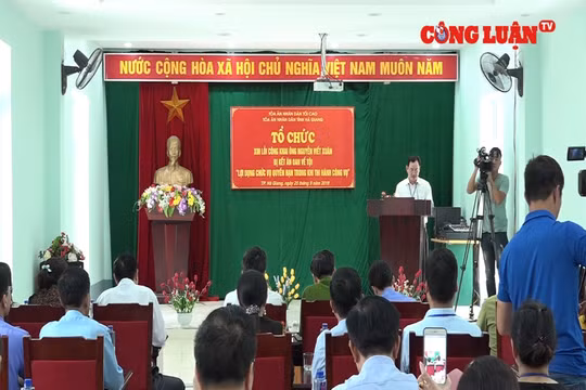 Hà Giang: Tổ chức xin lỗi công khai hai cán bộ kiểm lâm bị kết án oan