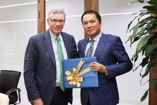 “Techcombank là một trong những đối tác quan trọng nhất của Visa tại Việt Nam”