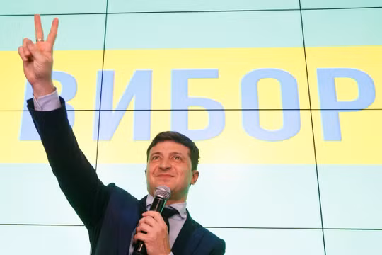 Diễn viên hài vươn lên dẫn trước trong cuộc bầu cử Tổng thống Ukraina