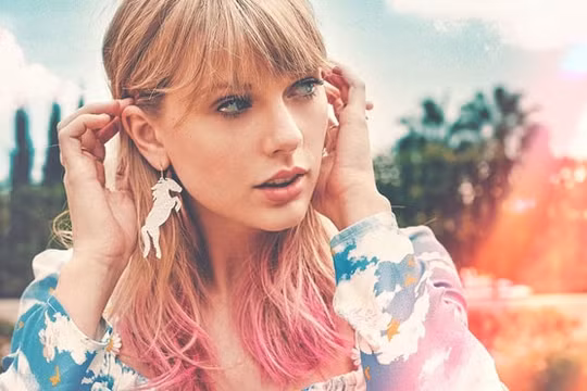 “Lover” của Taylor - Album nhạc Âu – Mỹ bán chạy nhất năm 2019
