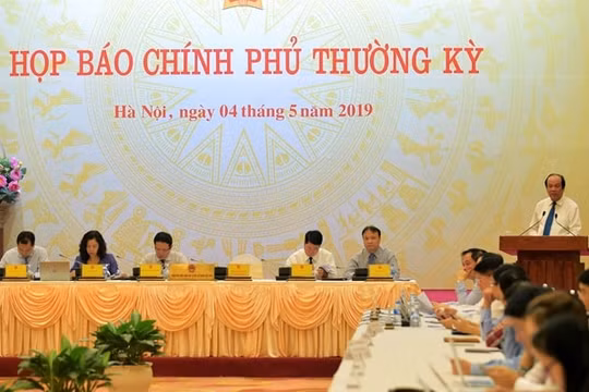 Việc tăng giá điện làm ‘nóng’ họp báo Chính phủ thường kỳ tháng 4/2019