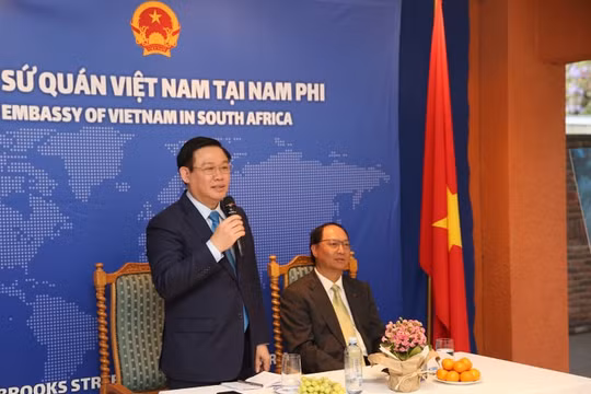 Sứ quán Việt Nam cần tham mưu cho Chính phủ tăng cường quan hệ trên nhiều lĩnh vực với Nam Phi