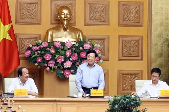 Phó Thủ tướng Phạm Bình Minh chủ trì họp phiên thứ ba của Ủy ban Quốc gia ASEAN 2020