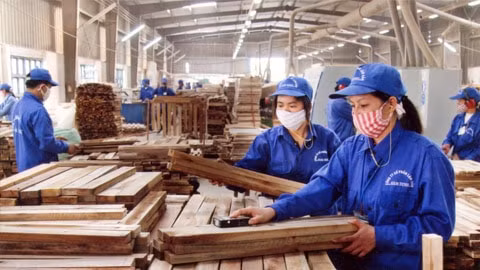 Lâm sản dẫn đầu trong nhóm hàng xuất khẩu trên 1 tỷ USD