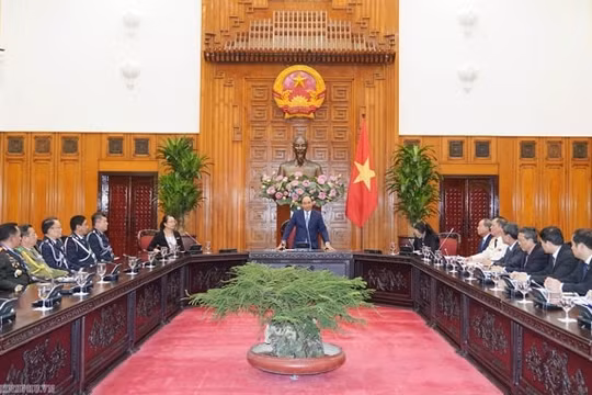 Thủ tướng tiếp các Trưởng đoàn dự Hội nghị Tư lệnh Cảnh sát các nước ASEAN
