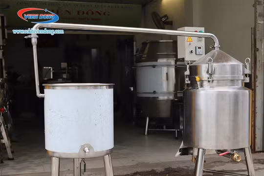 Hà Nội: Các ban ngành đồng loạt ra quân kiểm tra, giám sát hoạt động sản xuất, kinh doanh rượu