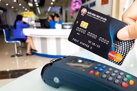 Đên năm 2021 toàn bộ 75 triệu thẻ ATM được đổi sang thẻ chip