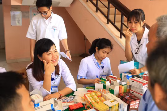 Hội thầy thuốc trẻ tỉnh Thừa Thiên - Huế : Chỗ dựa tinh thần vững chắc cho bà con nhân dân nghèo