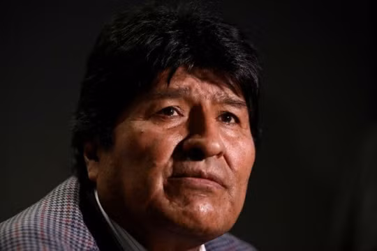 Ông Morales tới Argentina xin tị nạn
