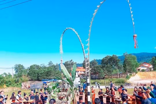 Lễ hội Aza Koonh của người Pa Cô được công nhận di sản văn hóa phi vật thể quốc gia