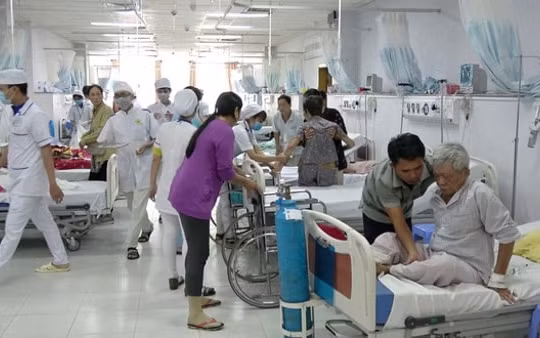 Thủ tướng yêu cầu Bộ Y tế xử lý thông tin báo chí phản ánh