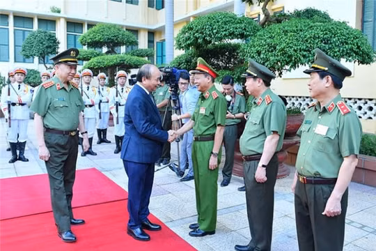 Thủ tướng dự hội nghị sơ kết công tác công an 6 tháng đầu năm 2019