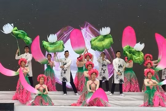 Phú Thọ: Ngày hội thanh thiếu nhi Đất Tổ và kỷ niệm 88 năm thành lập Đoàn TNCS Hồ Chí Minh