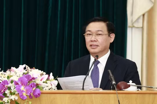 Cắt giảm các thủ tục chuyên ngành chưa thực chất, còn yếu kém