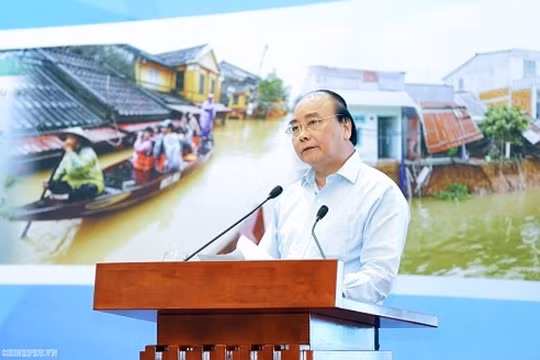 Thủ tướng: Chủ động hơn, kịp thời, hiệu quả hơn trong phòng chống thiên tai