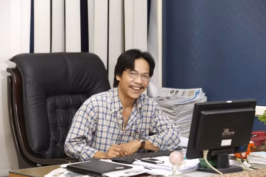 "Vì bạn đọc, chúng ta phải thay đổi"