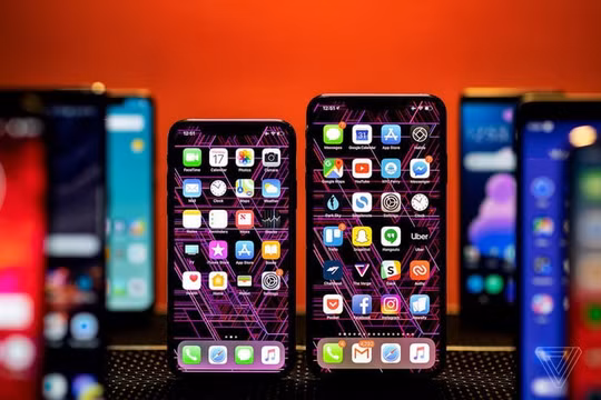 Thị trường smartphone cao cấp suy giảm, Apple nắm một nửa thị trường