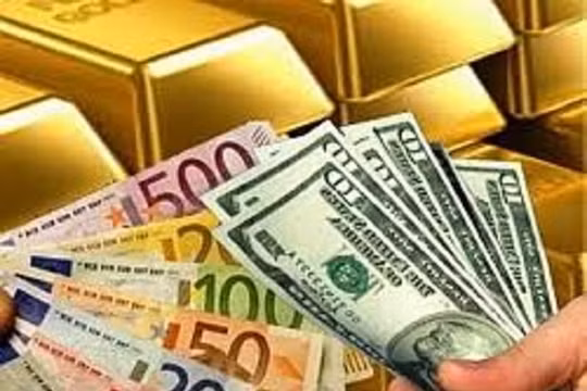 Giá vàng thế giới tăng nhẹ, đồng USD giảm, đồng Bảng Anh lên đỉnh 5 tháng qua