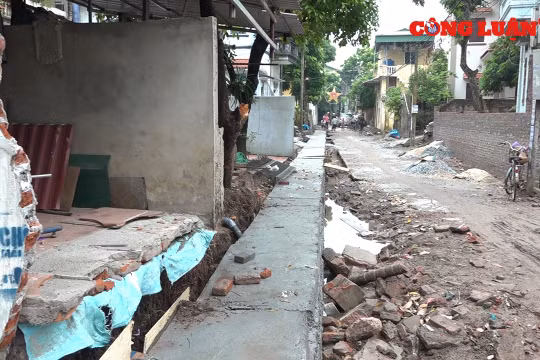 Hưng Yên: Người dân bức xúc vì dự án đường giao thông nông thôn thi công chậm tiến độ