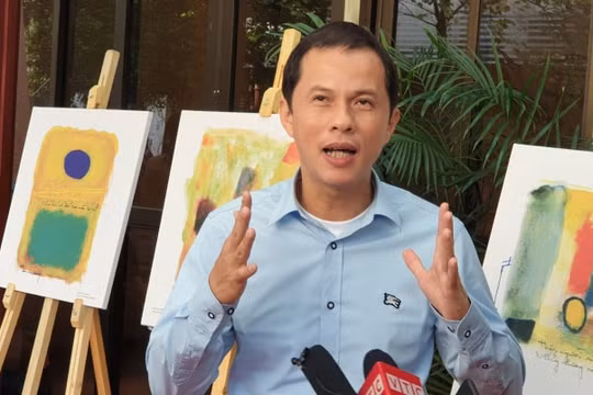 Trần Lê Khánh: “Nghệ sĩ đích thực phải gạt qua tất cả những danh xưng”