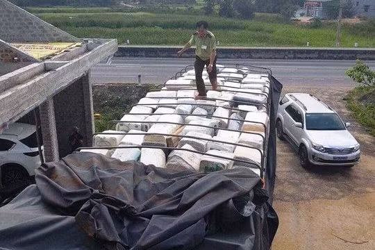 Quảng Bình: Bắt giữ lô hàng điện tử không rõ nguồn gốc trị giá trên 400 triệu đồng