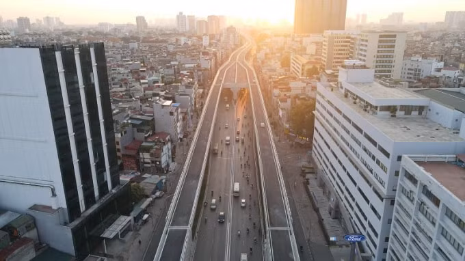 hinh-anh-doan-duong-tren-cao-0924