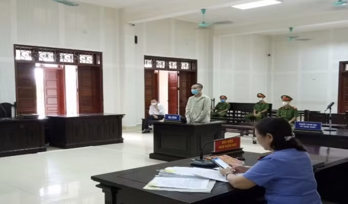 Xét xử sơ thẩm vụ án hình sự Nguyễn Đăng Phúc