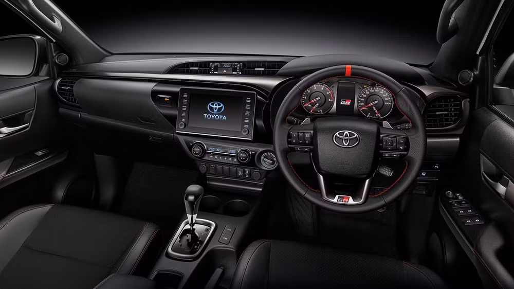 toyota hilux gr sport 2021 ra mat tai thai lan gia tu 27033 usd hinh 3