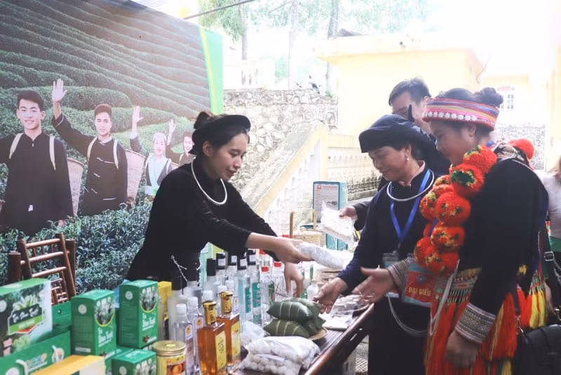 nhieu hoat dong dac sac tai chuong trinh du lich qua nhung mien di san viet bac 2024 hinh 2