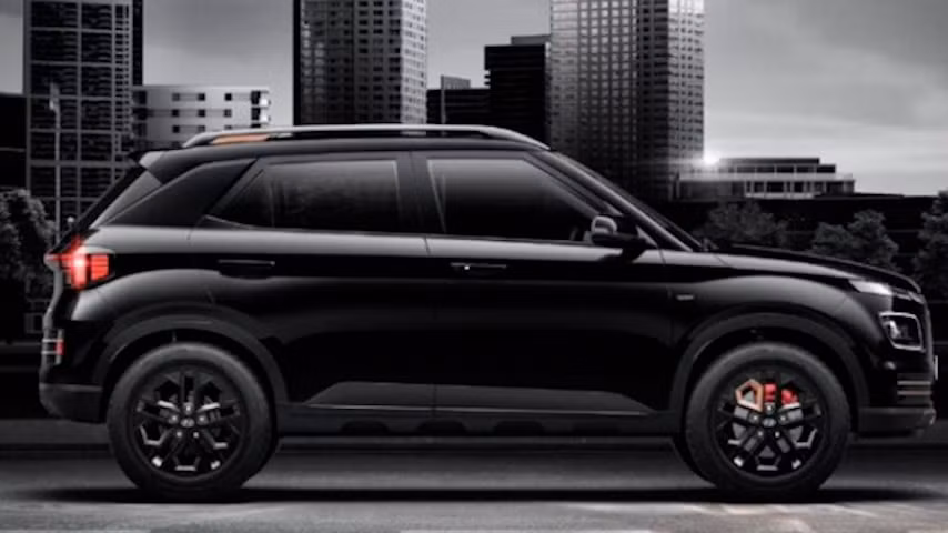 hyundai venue knight edition xuat hien tai an do hinh 3