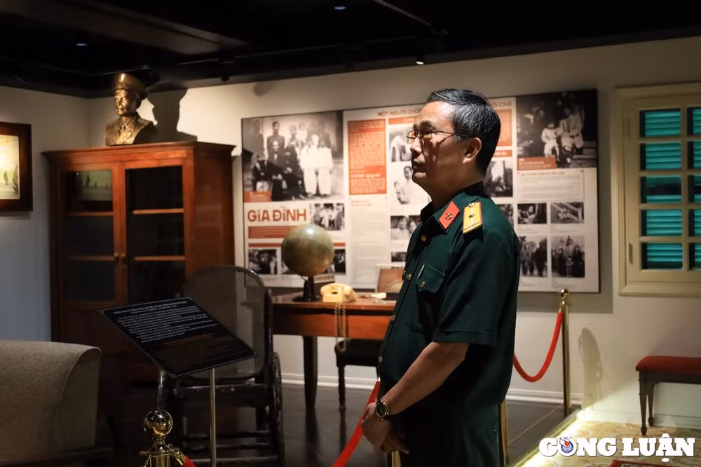 bao tang dai tuong nguyen chi thanh cuon su hao hung bang hien vat hinh 10