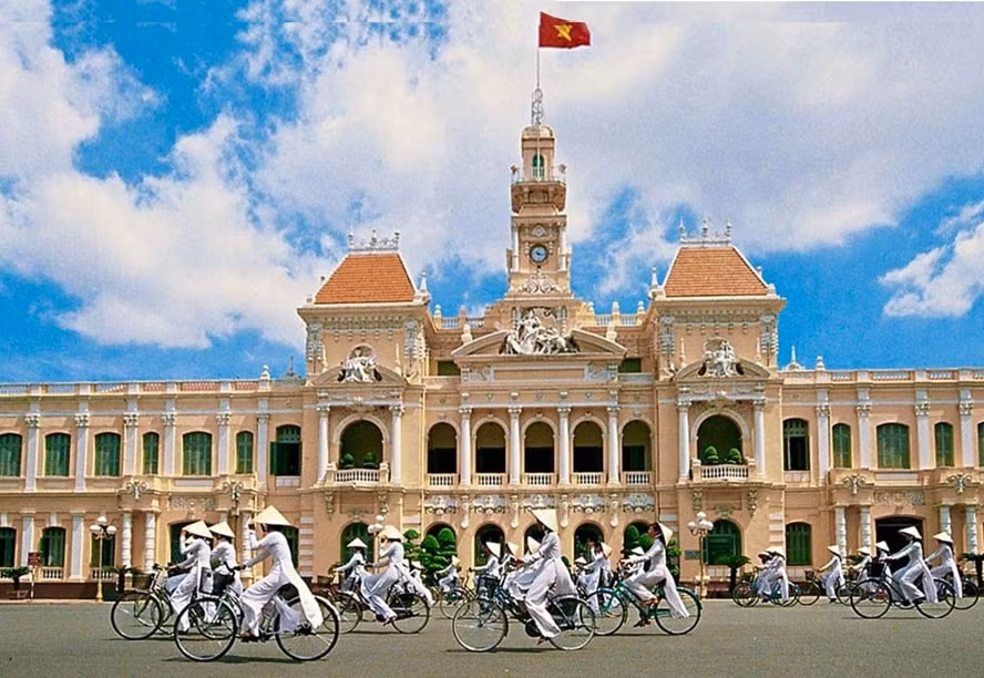 nhieu chuong trinh du lich doc dao dip 2 9 va cuoi nam 2023 tai tp hcm hinh 1