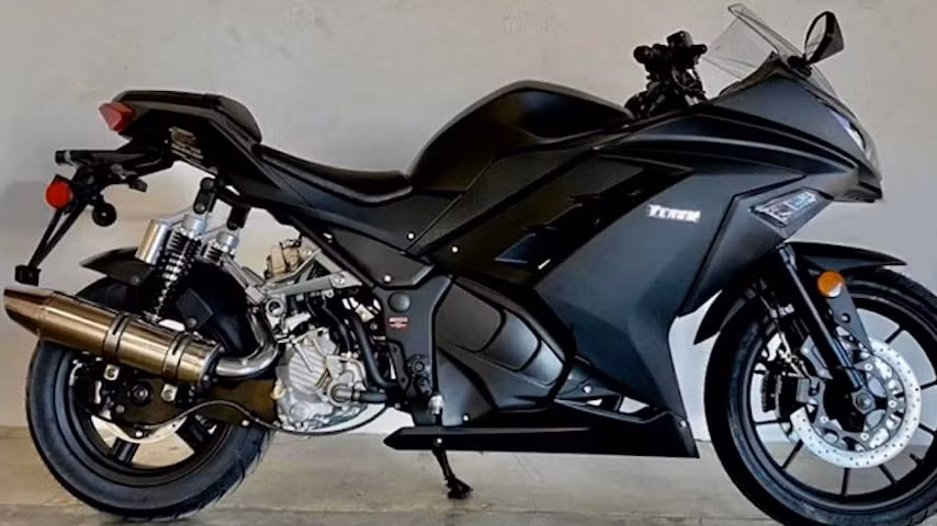 can canh vemon x22 gt mau xe 2 banh doc di hinh 1