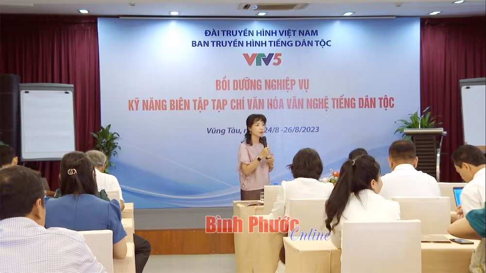boi duong ky nang bien tap tap chi van hoa van nghe tieng dan toc cho 9 dai ptth hinh 1