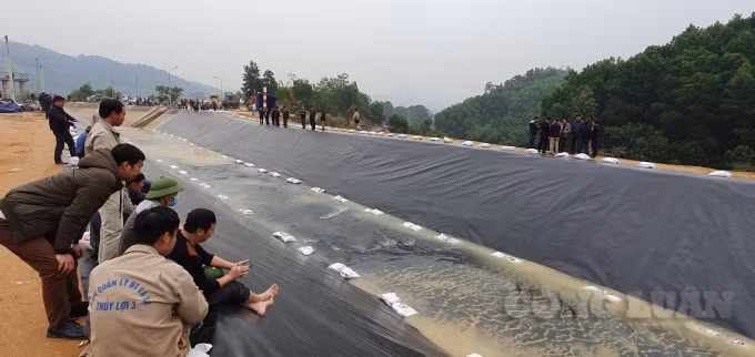 Đoạn kênh bị sự cố thuộc gói thầu có giá trị đầu tư 65 tỷ đồng