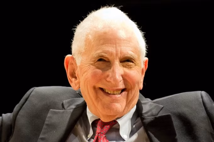Ông Daniel Ellsberg từng làm lộ hàng nghìn tài liệu bí mật vào những năm 1970 - Ảnh: Reuters