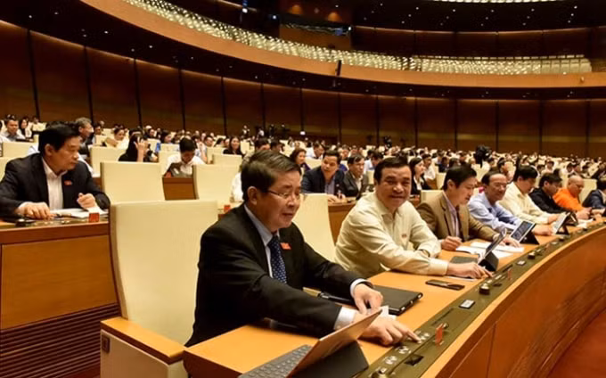 Luật tổ chức Quốc hội sửa đổi năm 2020 quy định Đại biểu Quốc hội chỉ có quốc tịch Việt Nam. Ảnh minh họa