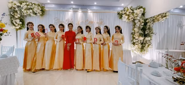 cong-ly5