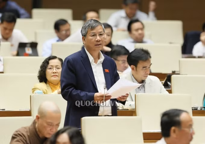 Đại biểu Quốc hội Nguyễn Anh Trí rất ủng hộ về kiến nghị của Bộ trưởng Nguyễn Thanh Long về không giao dự toán BHYT (ảnh TL).