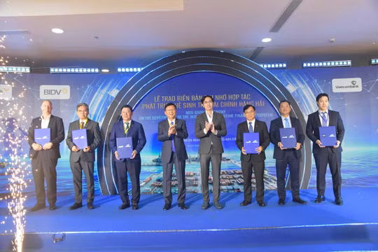 Tham vọng mới của TP. HCM là trở thành “bộ não” tài chính hàng hải khu vực