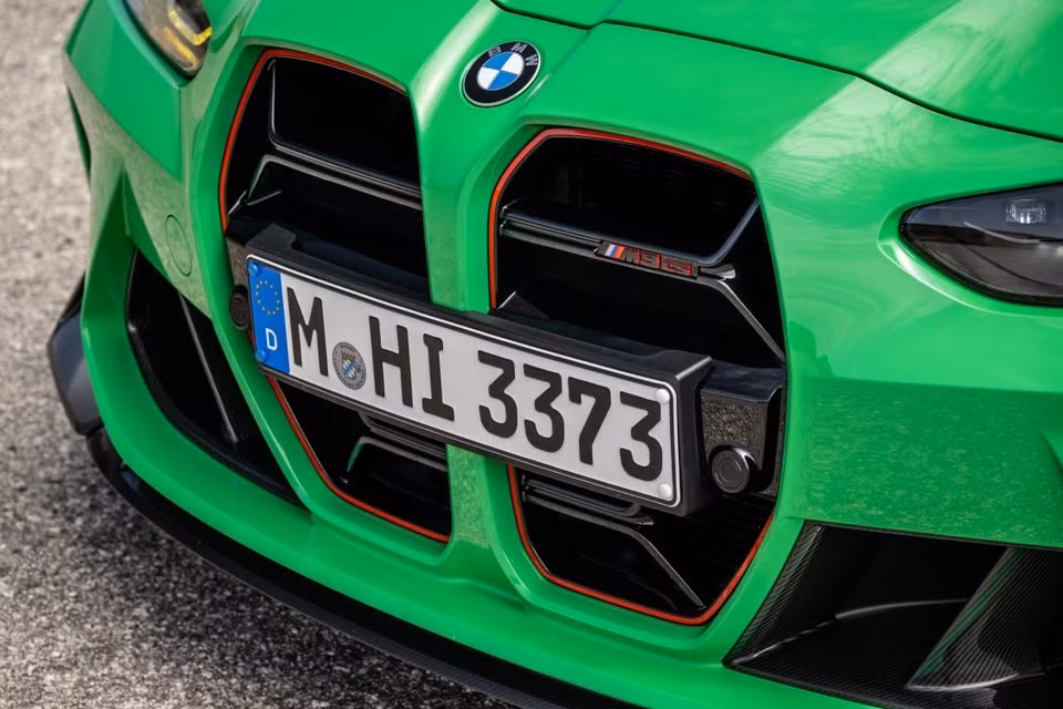bmw m3 cs moi duoc tinh chinh thiet ke va hieu nang hinh 19