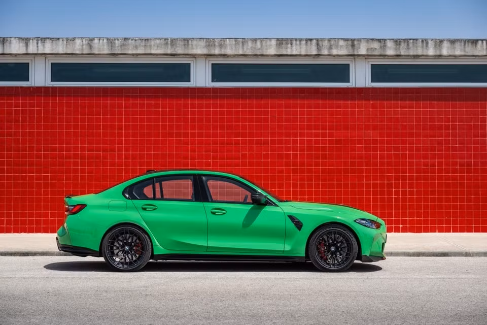 bmw m3 cs moi duoc tinh chinh thiet ke va hieu nang hinh 15