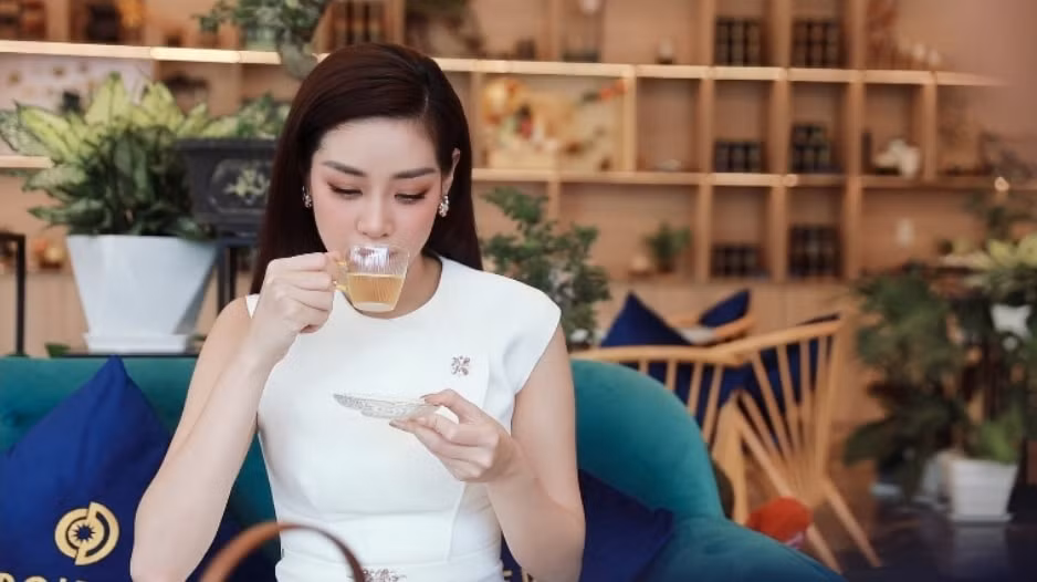 tra xuan uong tra di hinh 10