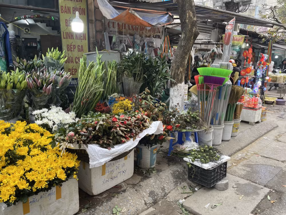 bo tai chinh dich vu trong giu xe cua hang an uong tang gia theo quy luat hinh 2