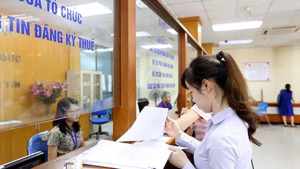 Thủ tục mua hóa đơn sẽ được đảm bảo giải quyết ngay trong ngày. Ảnh minh họa