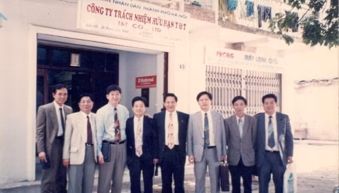 T&T Group những ngày đầu thành lập.